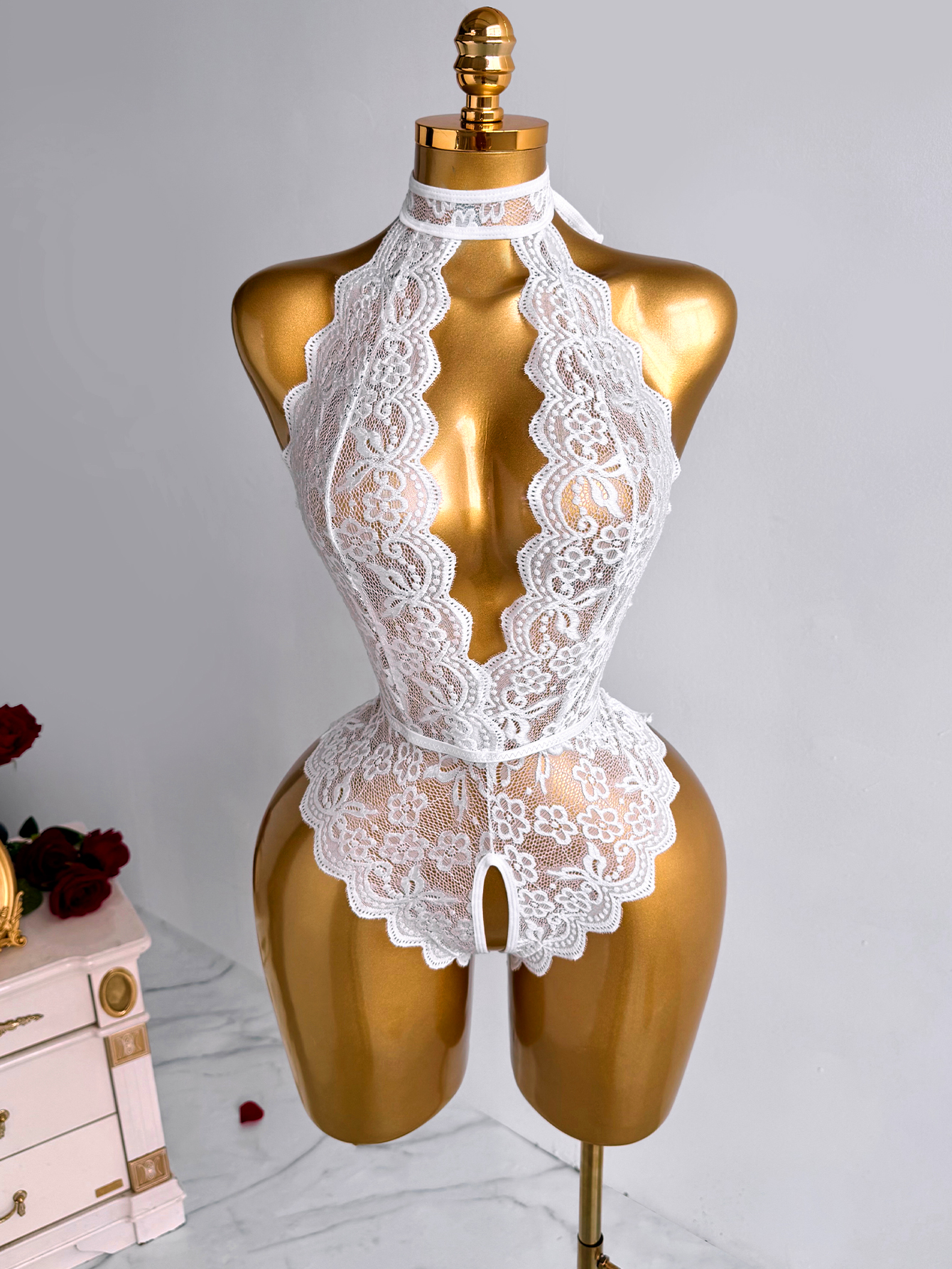 White Halter Neck Floral Lace  - Lace Teddy Lingerie reseña y precio